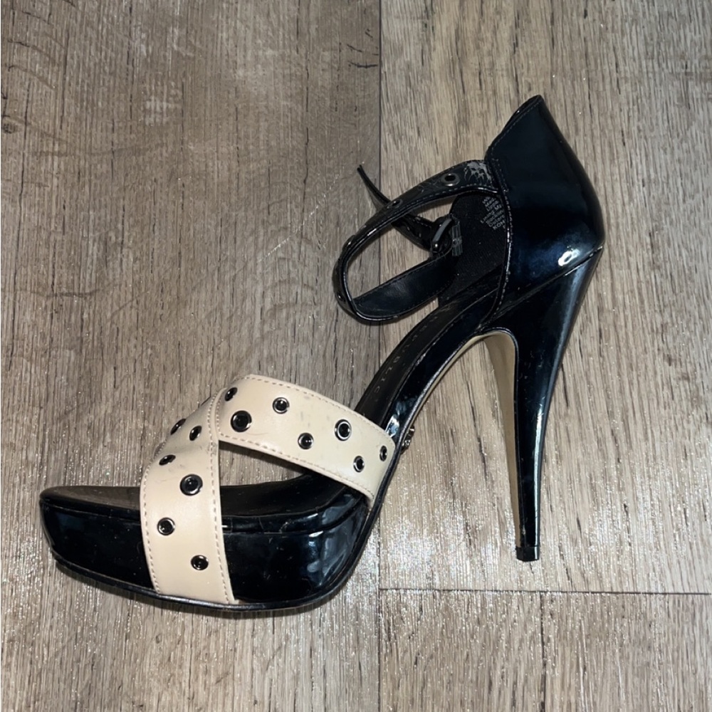 Rock & Republic heel